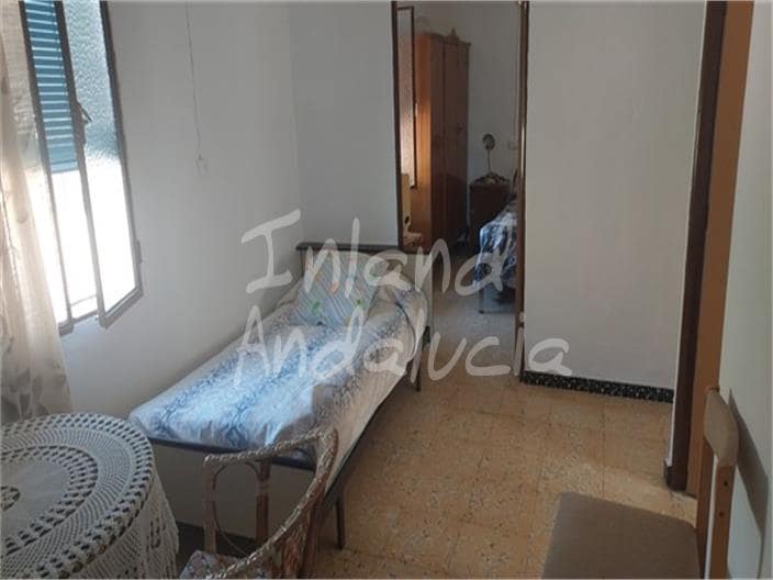 6 soveværelse Finca/Landehus til salg i Iznajar med garage - € 182.000 (Ref: 9275408)