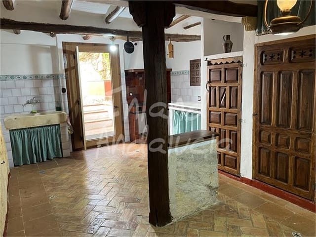 4 soverom Hus til salgs i Fuente Alamo, Alcalá la Real med garasje - € 127 000 (Ref: 9283974)