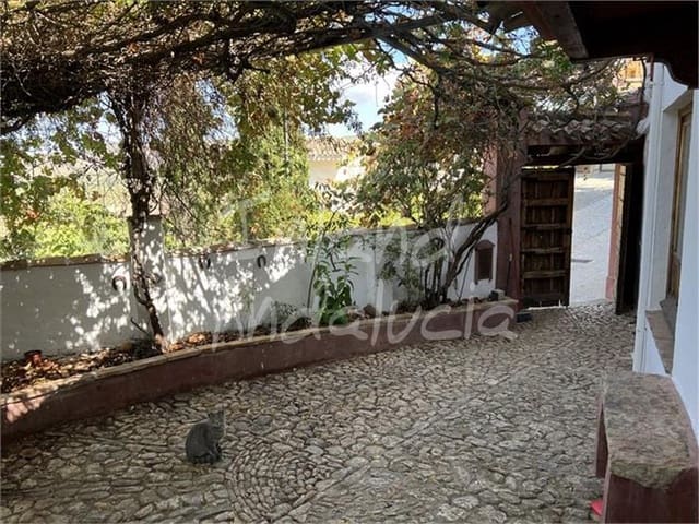 4 soverom Hus til salgs i Fuente Alamo, Alcalá la Real med garasje - € 127 000 (Ref: 9283974)