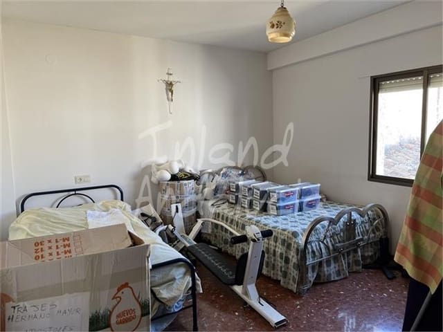 4 soveværelse Byhus til salg i Alcalá la Real med garage - € 85.000 (Ref: 9296533)