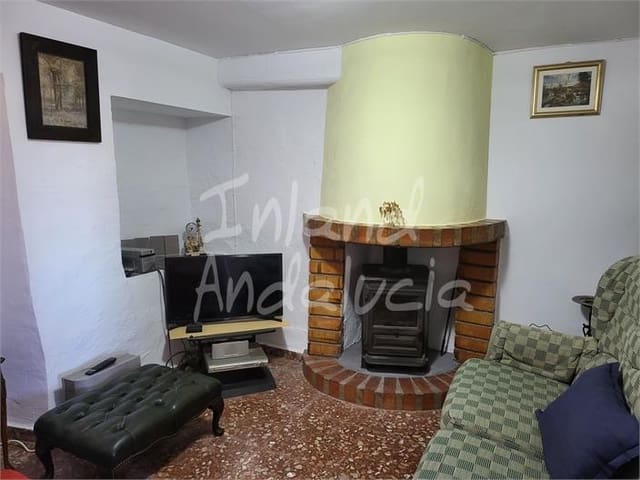 4 slaapkamer Finca/Landhuis te koop in Antequera - € 138.000 (Ref: 9296534)