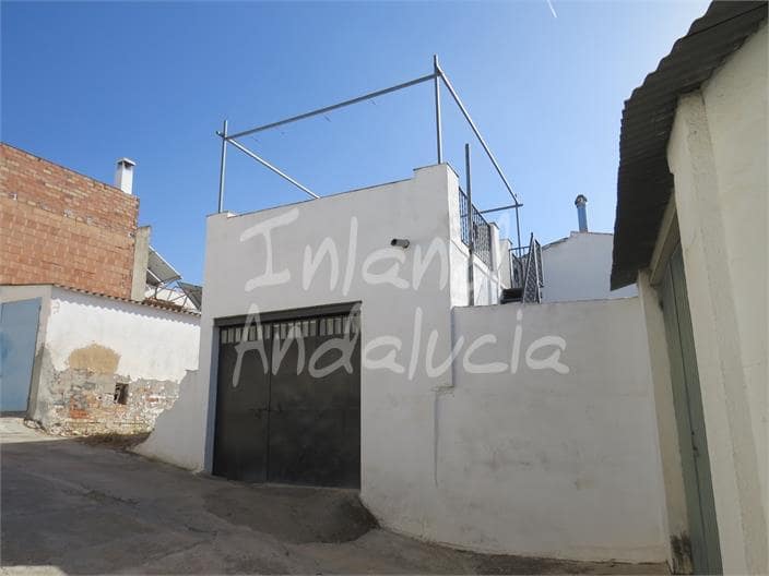 3 soverom Hus til salgs i Bobadilla de Alcaudete med garasje - € 78 000 (Ref: 9312190)