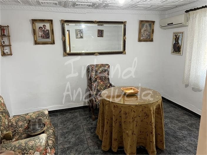 4 soverom Hus til salgs i La Rabita - € 110 000 (Ref: 9312191)