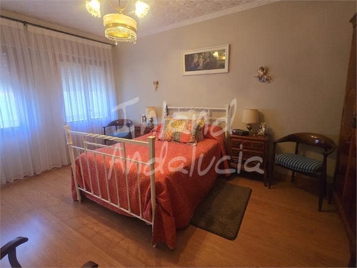 3 bedroom Apartment for sale in Zafarraya - € 130,000 (Ref: 9320034)