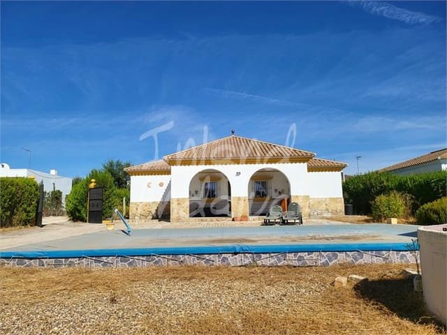 4 chambre Villa/Maison à vendre à La Puebla de Cazalla avec piscine garage - 249 950 € (Ref: 9337352)
