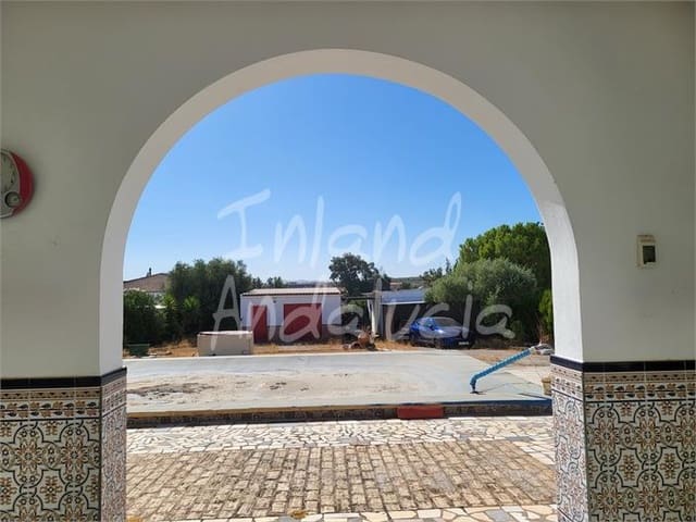 4 chambre Villa/Maison à vendre à La Puebla de Cazalla avec piscine garage - 249 950 € (Ref: 9337352)