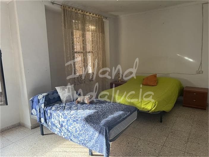 3 soveværelse Byhus til salg i Luque med garage - € 58.000 (Ref: 9337353)