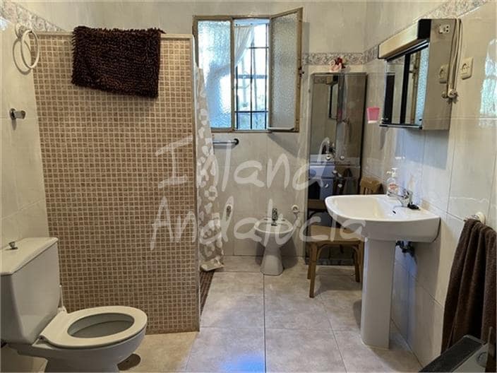 5 soverom Hus til salgs i Luque med garasje - € 99 000 (Ref: 9344209)