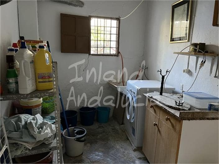 5 soverom Hus til salgs i Luque med garasje - € 99 000 (Ref: 9344209)