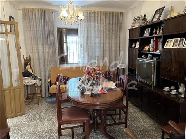 5 soverom Hus til salgs i Luque med garasje - € 99 000 (Ref: 9344209)