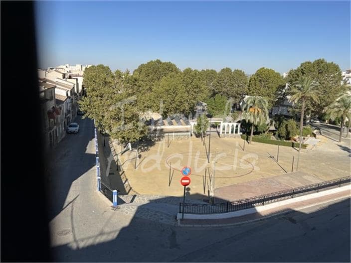 6 soveværelse Byhus til salg i Rute med garage - € 80.000 (Ref: 9346654)