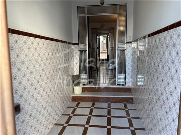 6 soveværelse Byhus til salg i Rute med garage - € 80.000 (Ref: 9346654)