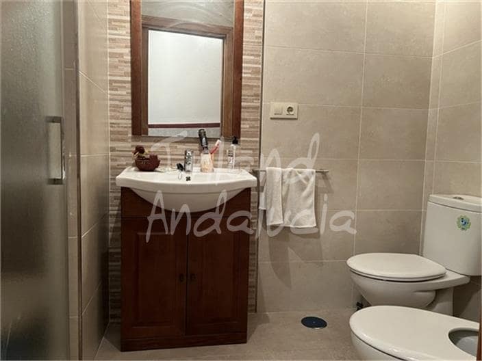 4 soveværelse Byhus til salg i Rute med garage - € 99.000 (Ref: 9348855)