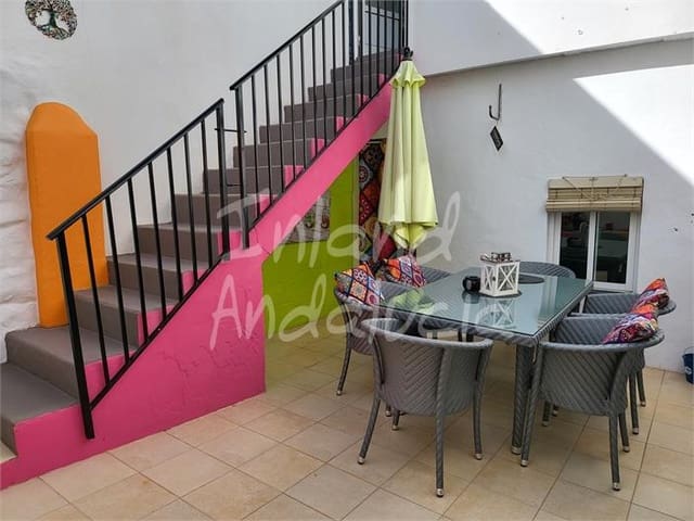 4 soveværelse Byhus til salg i Villanueva de Algaidas - € 119.950 (Ref: 9348856)