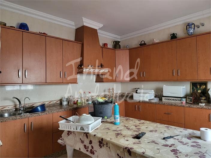 5 soveværelse Byhus til salg i Aguadulce med garage - € 185.000 (Ref: 9348858)