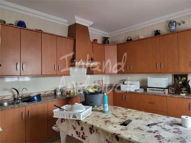 5 soveværelse Byhus til salg i Aguadulce med garage - € 185.000 (Ref: 9348858)