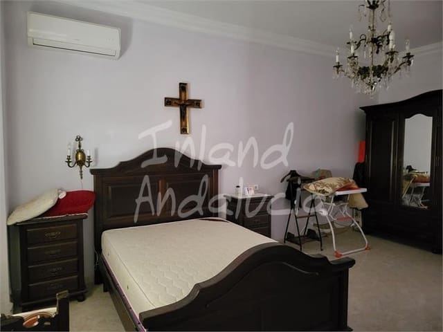 5 soveværelse Byhus til salg i Aguadulce med garage - € 185.000 (Ref: 9348858)