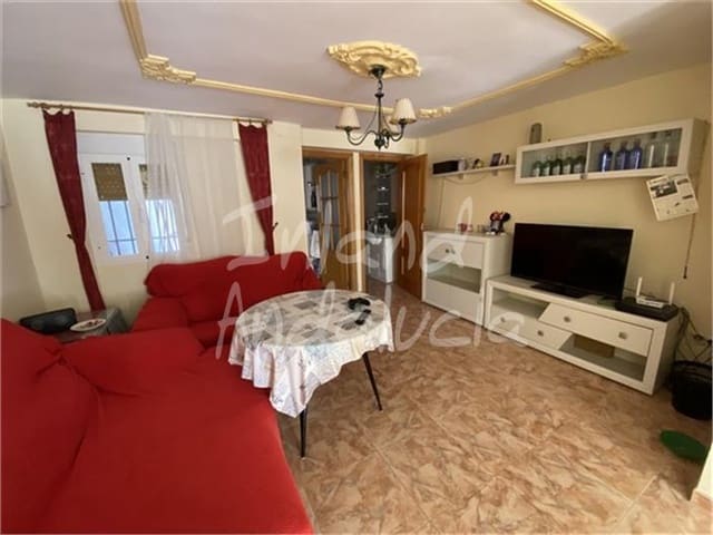 3 soveværelse Byhus til salg i Montefrío med garage - € 62.000 (Ref: 9366791)