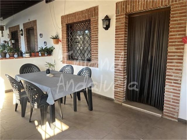 3 slaapkamer Huis te koop in Luque met zwembad garage - € 185.000 (Ref: 9371548)