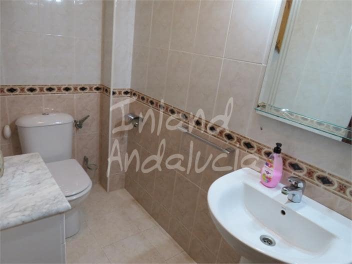 3 bedroom Apartment for sale in Martos - € 130,000 (Ref: 9382010)