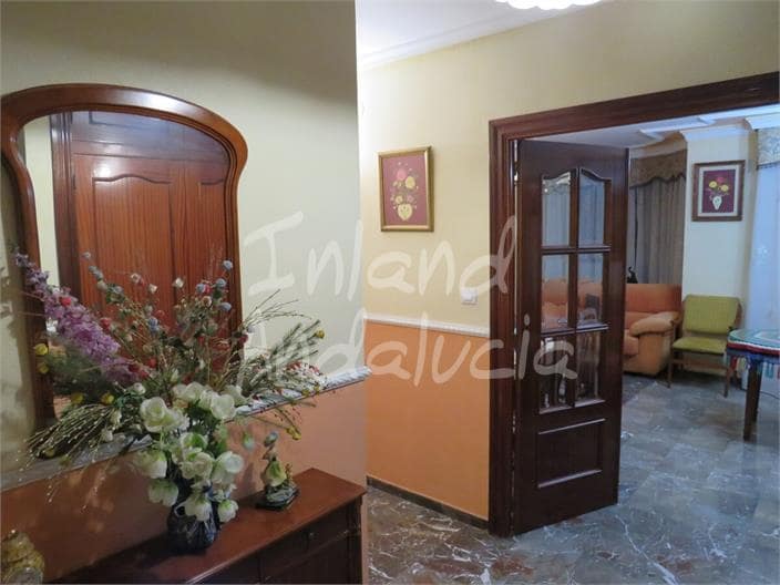 3 bedroom Apartment for sale in Martos - € 130,000 (Ref: 9382010)