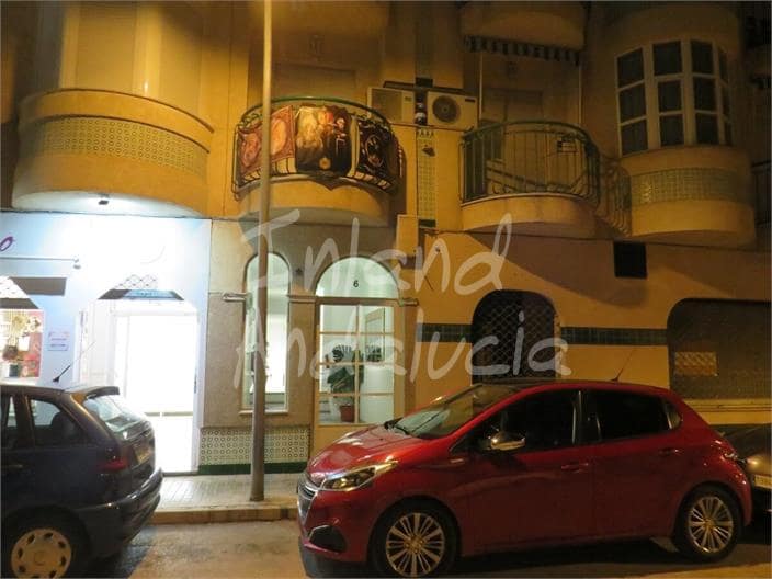 3 bedroom Apartment for sale in Martos - € 130,000 (Ref: 9382010)