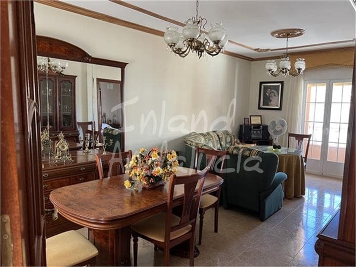 5 soverom Hus til salgs i Luque med svømmebasseng garasje - € 155 000 (Ref: 9382012)