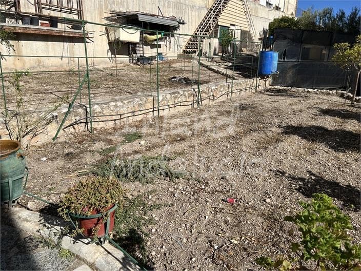 5 soverom Hus til salgs i Luque med svømmebasseng garasje - € 155 000 (Ref: 9382012)