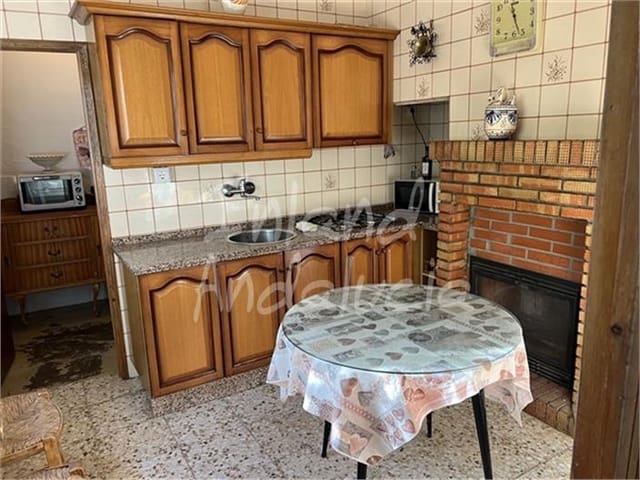 5 soverom Hus til salgs i Priego de Córdoba - € 149 000 (Ref: 9384983)