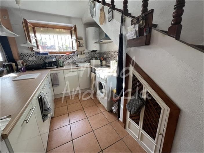 3 slaapkamer Huis te koop in Moclin met garage - € 102.000 (Ref: 9387070)