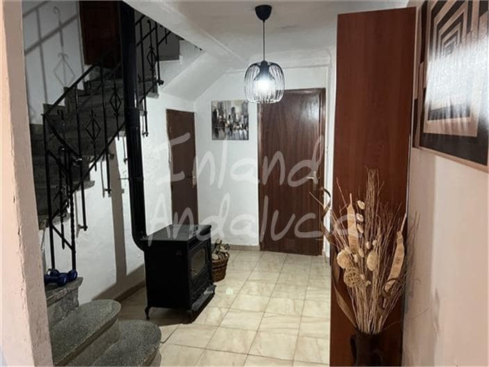 3 soverom Hus til salgs i Castillo de Locubin - € 69 995 (Ref: 9421795)