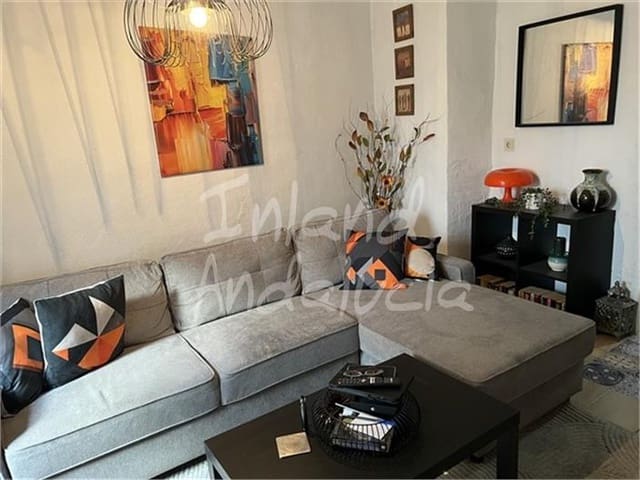 3 soverom Hus til salgs i Castillo de Locubín - € 69 995 (Ref: 9421795)