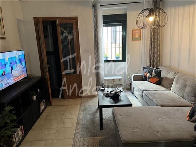 3 soverom Hus til salgs i Castillo de Locubín - € 69 995 (Ref: 9421795)