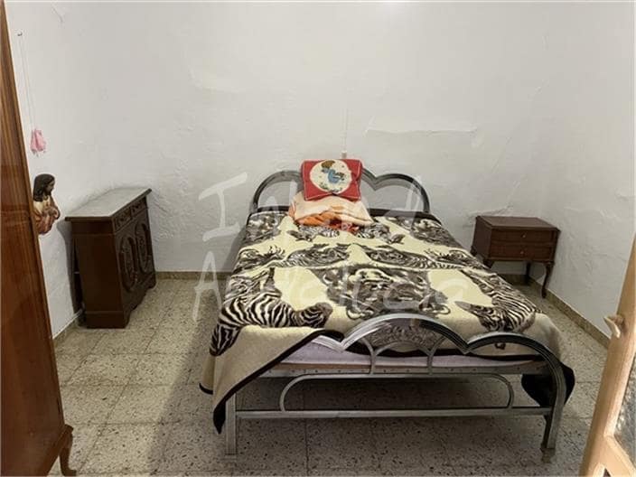 3 slaapkamer Huis te koop in Sabariego - € 54.000 (Ref: 9429116)