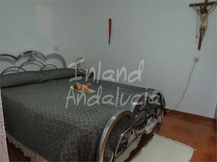 4 sovrum Hus till salu i Martos med garage - 83 000 € (Ref: 9432847)