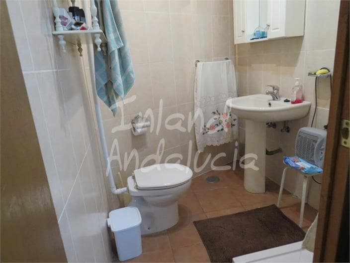 4 sovrum Hus till salu i Martos med garage - 83 000 € (Ref: 9432847)