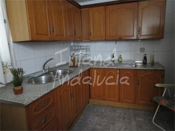 4 sovrum Hus till salu i Martos med garage - 83 000 € (Ref: 9432847)