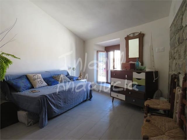 3 slaapkamer Huis te koop in Martos - € 75.000 (Ref: 9436632)