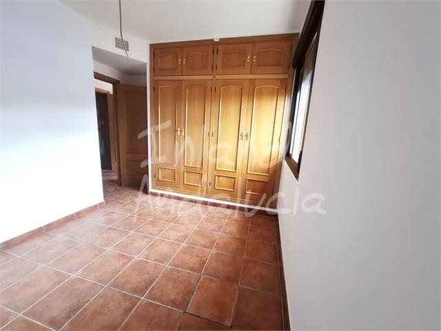 1 makuuhuone Huoneisto myytävänä paikassa Alcaucín mukana uima-altaan - 97 250 € (Ref: 9442918)