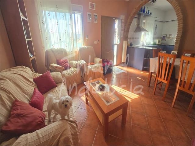 3 soverom Villa til salgs i Alcaucín med garasje - € 329 000 (Ref: 9448530)