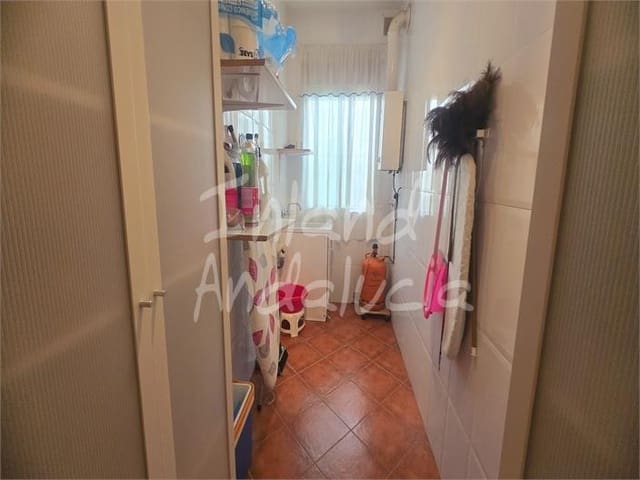 3 soverom Villa til salgs i Alcaucín med garasje - € 329 000 (Ref: 9448530)