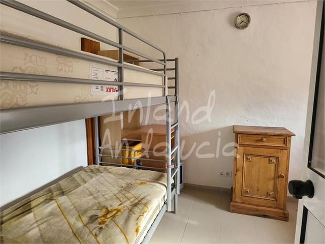 3 slaapkamer Huis te koop in La Atalaya, Villanueva de Algaidas met zwembad garage - € 95.000 (Ref: 9451708)