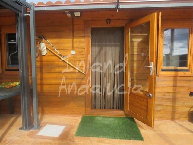 2 sovrum Villa till salu i Martos med pool garage - 180 000 € (Ref: 9470867)