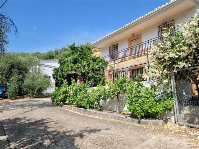 4 slaapkamer Finca/Landhuis te koop in Iznájar met garage - € 220.000 (Ref: 9474719)