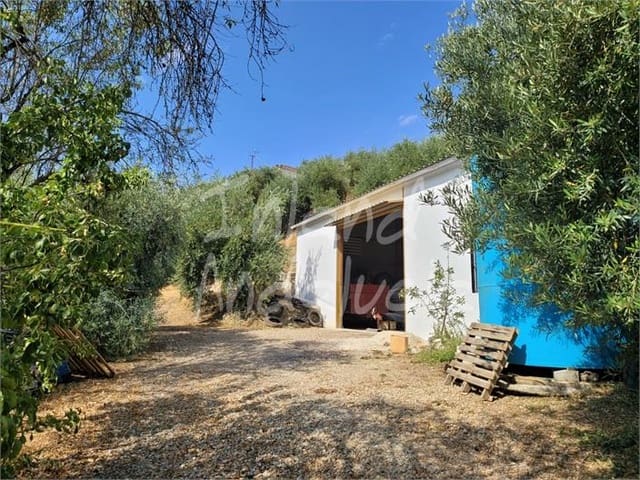 4 slaapkamer Finca/Landhuis te koop in Iznájar met garage - € 220.000 (Ref: 9474719)