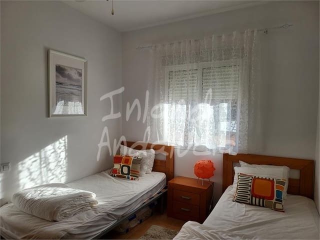 4 Zimmer Haus zu verkaufen in Fuente de Piedra mit Pool Garage - 159.950 € (Ref: 9511941)