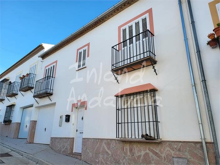 3 chambre Maison de Ville à vendre à Villanueva de la Concepcion avec garage - 210 000 € (Ref: 9525954)