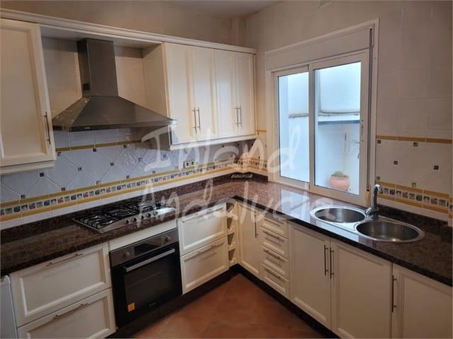 3 chambre Maison de Ville à vendre à Villanueva de la Concepcion avec garage - 210 000 € (Ref: 9525954)