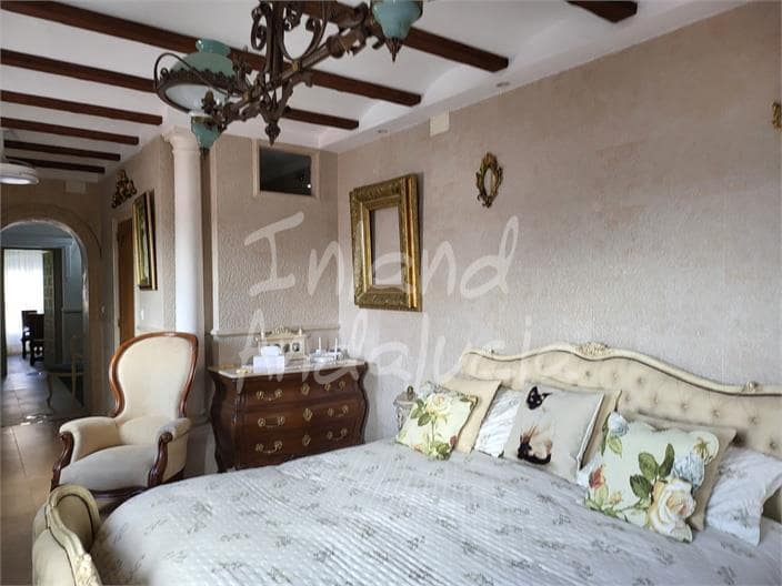 4 slaapkamer Huis te koop in Aguadulce - € 160.000 (Ref: 9529213)