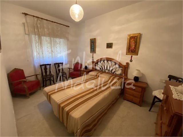 3 bedroom Villa for sale in Otura with pool garage - € 325,000 (Ref: 9540574)